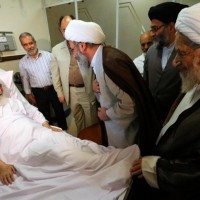 عيادة العلماء والشخصيات للإمام الخامنئي حفظه الله في المستشفى